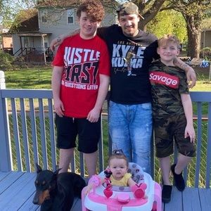 Meet your Posher, Phillip